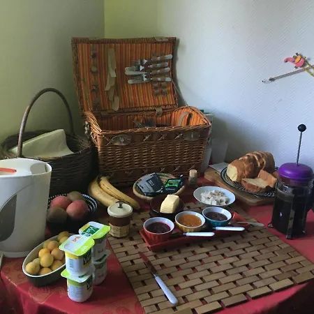 Bed & Breakfast Des Rias 2 D'hotes Ou 1 A 172 M De La *